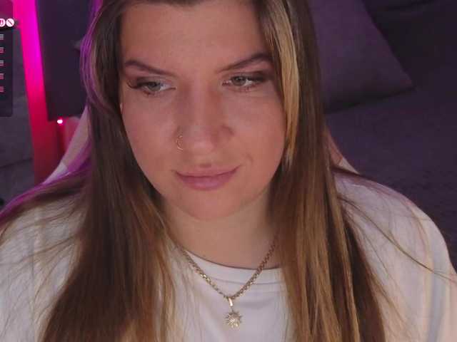 BloomBambi live webcam show