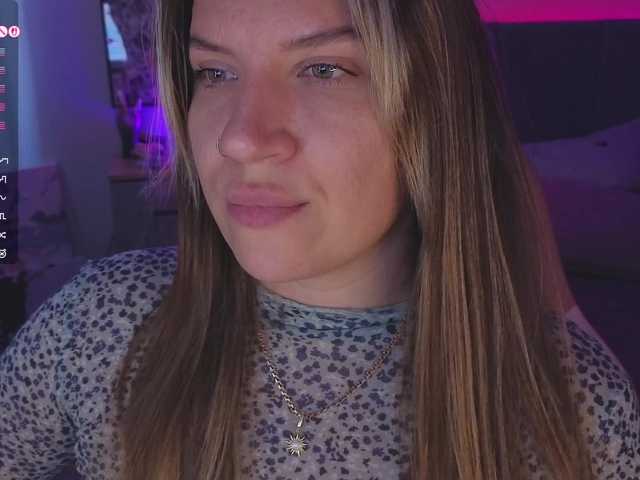 BloomBambi live webcam show
