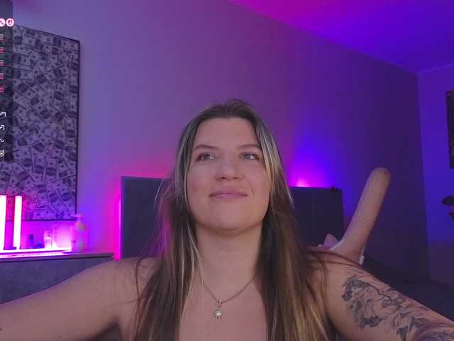 BloomBambi live cam