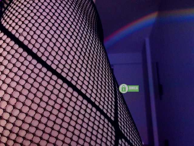 LaffyTafffy live webcam show
