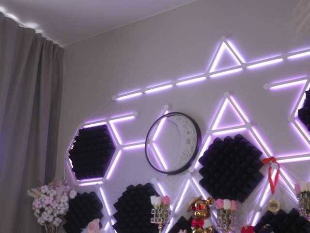 blondinochkaa live sex show
