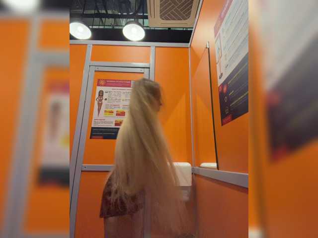 blondinochkaa, en vivo ahora en BongaCams