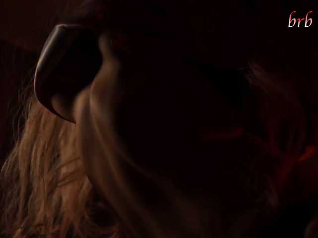 blondinochkaa, live now on BongaCams