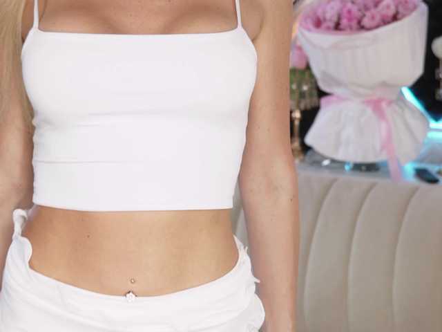 blondinochkaa live webcam show