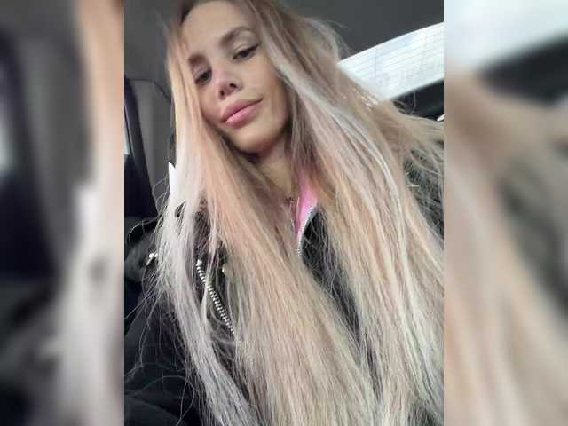 blondinochkaa's BongaCams profile