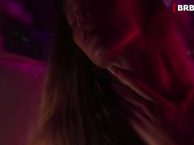 ALVUWKA live webcam show