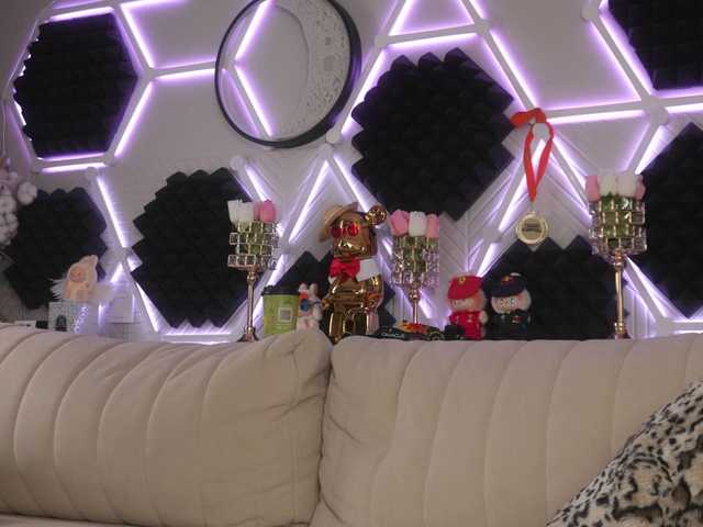 blondinochkaa live cam
