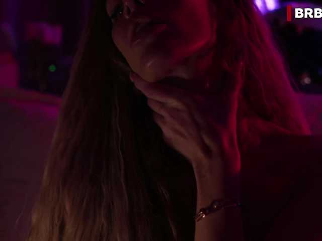 blondinochkaa live sex show
