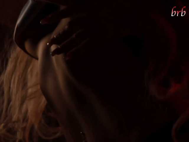 blondinochkaa, en vivo ahora en BongaCams