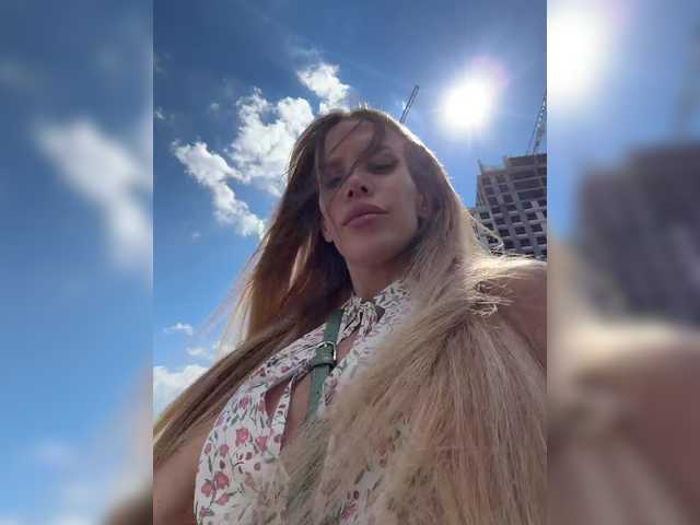 blondinochkaa online