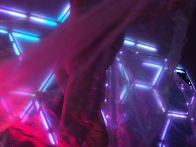Live трансляция ALVUWKA - Runet.cam