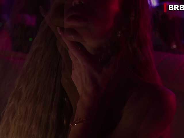 blondinochkaa live sex show
