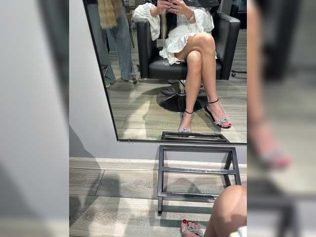 blondinochkaa live sex show