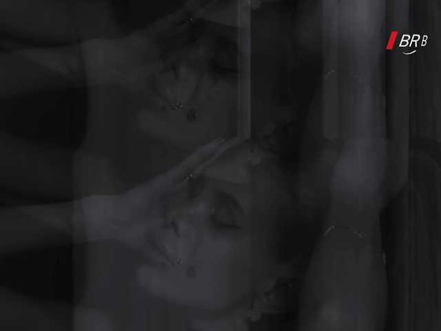 blondinochkaa live cam on BongaCams