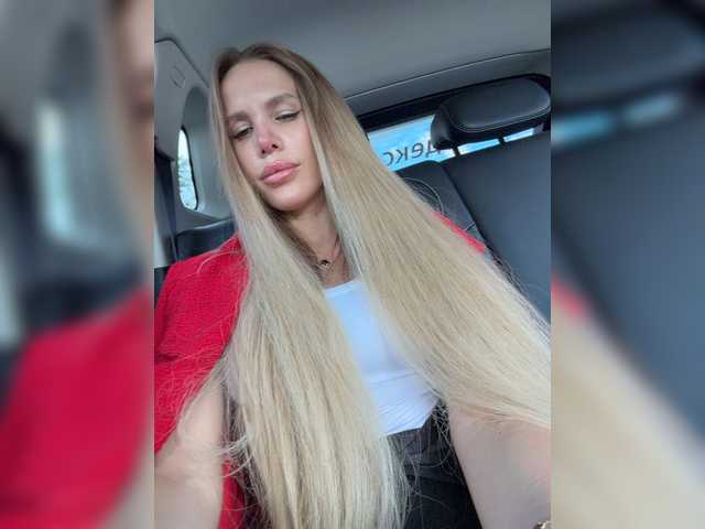 blondinochkaa live sex