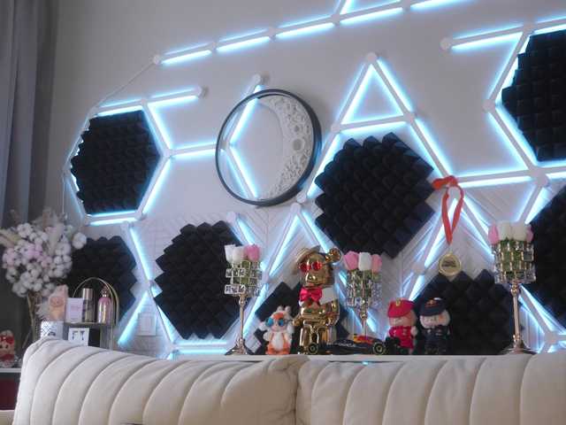 blondinochkaa live cam