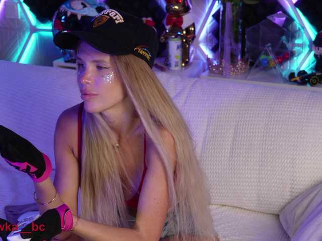 blondinochkaa live cam on BongaCams