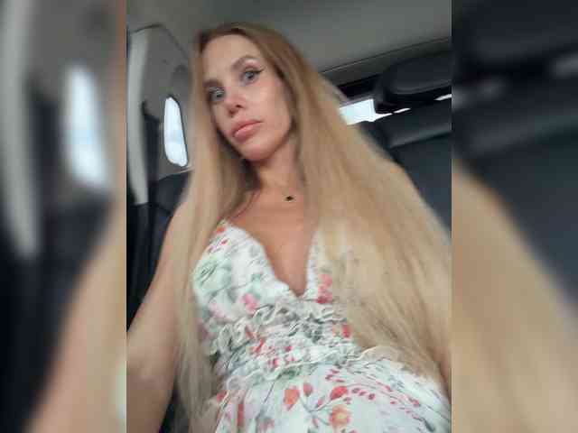 blondinochkaa Sex Cam Show