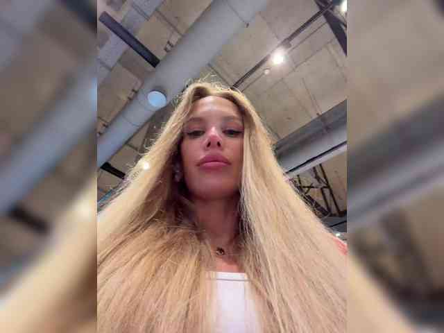 blondinochkaa Sex Cam Show