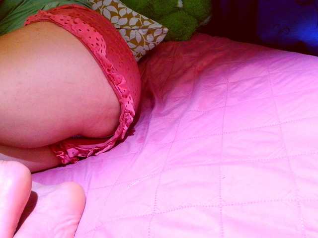 lucyLUxxx live cam on BongaCams