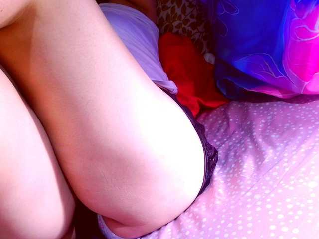 lucyLUxxx live cam on BongaCams