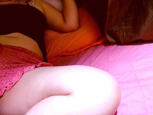 lucyLUxxx live cam on BongaCams