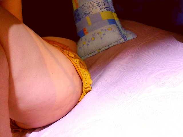lucyLUxxx live webcam show