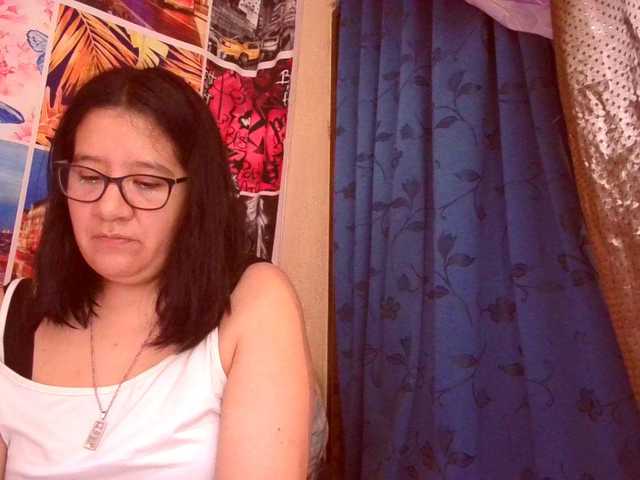 lucyLUxxx live webcam show
