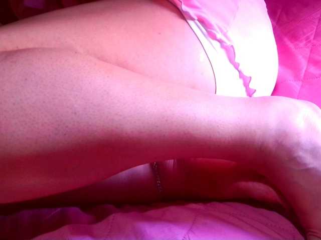 lucyLUxxx live cam on BongaCams
