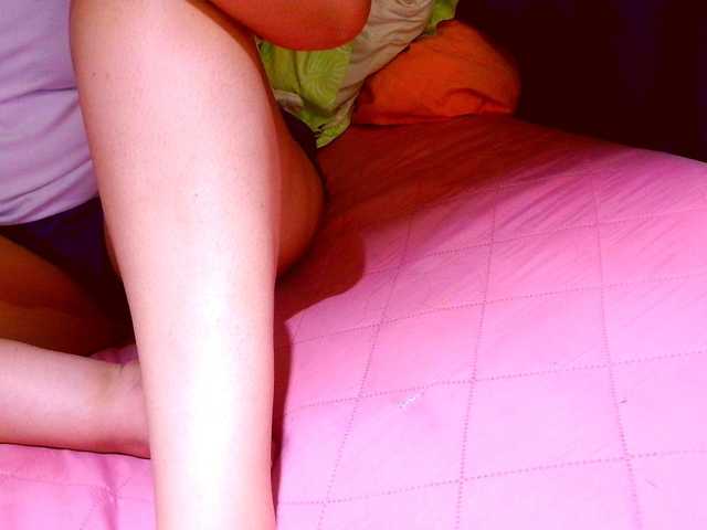 lucyLUxxx live cam on BongaCams
