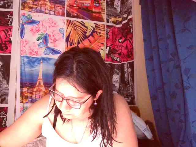 lucyLUxxx webcam