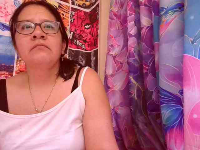 lucyLUxxx webcam