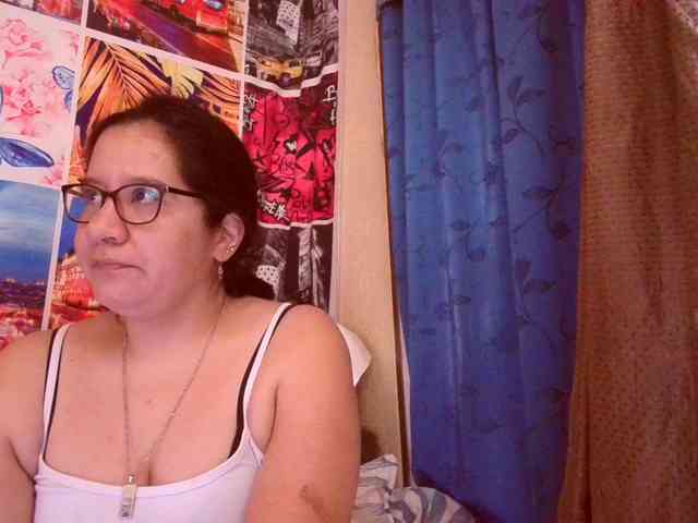 lucyLUxxx webcam