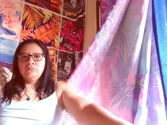 lucyLUxxx webcam