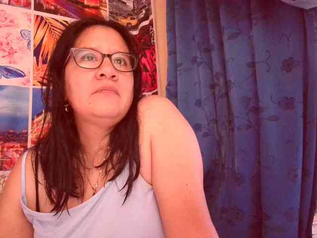 lucyLUxxx webcam