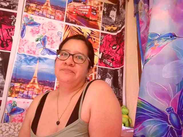 lucyLUxxx lucyLUxxx