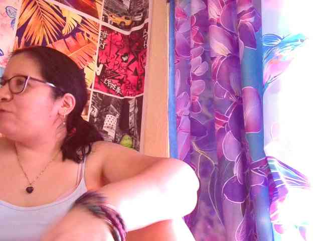 lucyLUxxx webcam