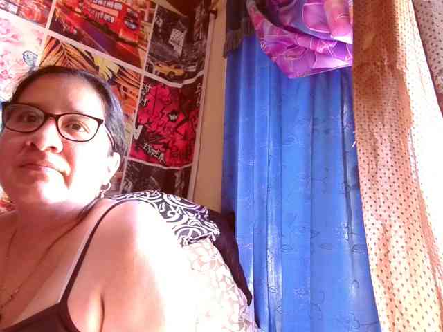 lucyLUxxx webcam