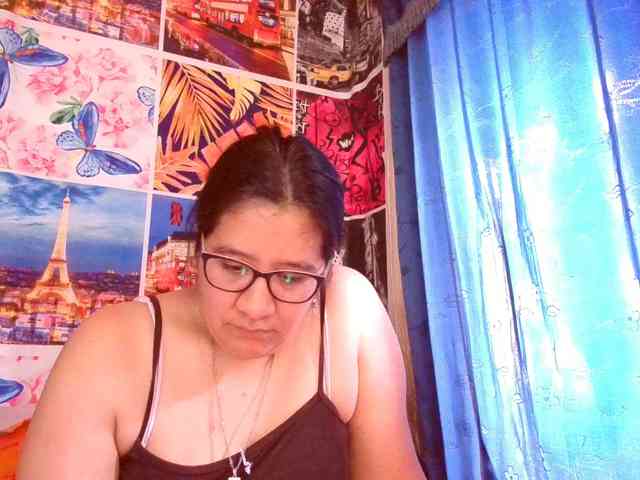 lucyLUxxx webcam