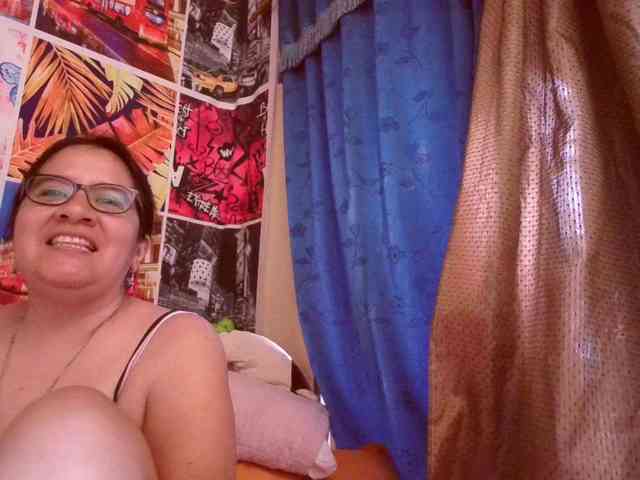 lucyLUxxx webcam