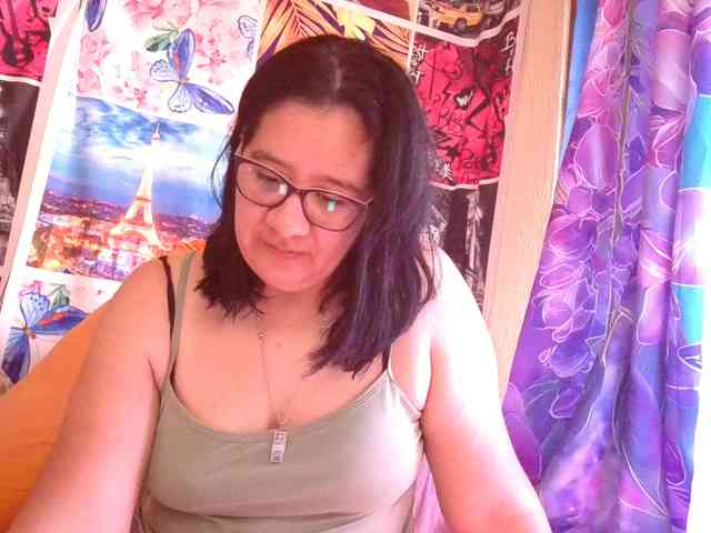 lucyLUxxx webcam