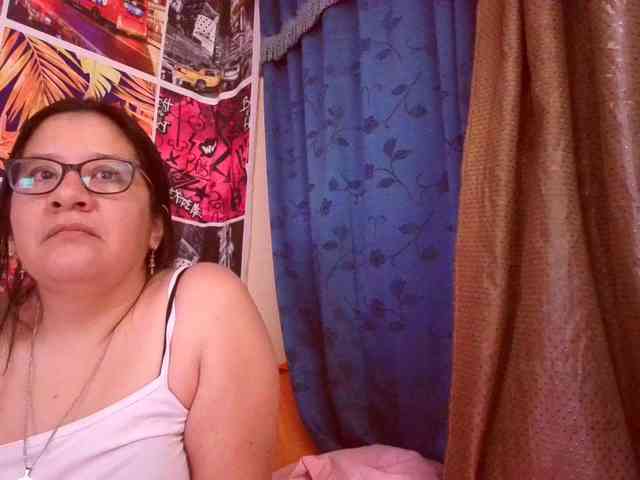 lucyLUxxx webcam