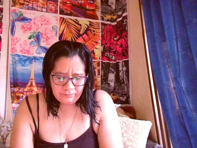 lucyLUxxx webcam