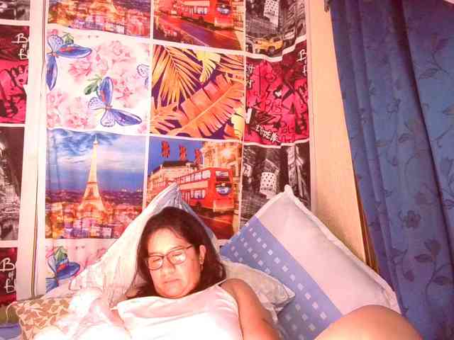 lucyLUxxx webcam