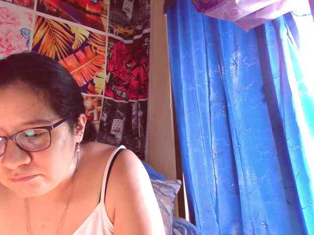 lucyLUxxx webcam