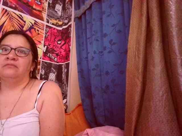 lucyLUxxx webcam
