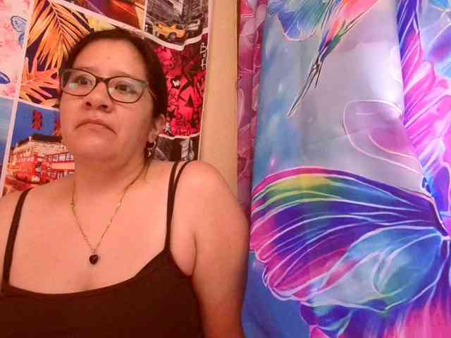 lucyLUxxx webcam