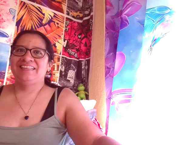 lucyLUxxx webcam