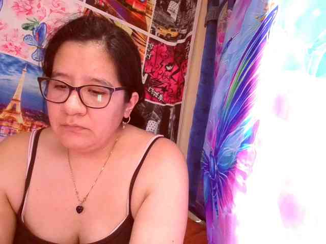 lucyLUxxx webcam