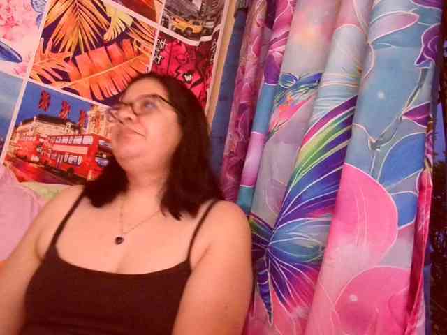 lucyLUxxx webcam